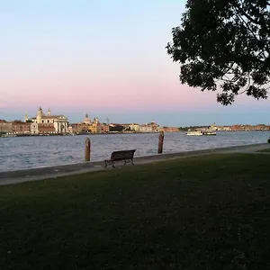 Venice Home Venise
